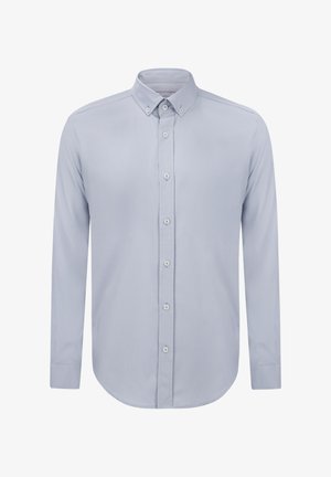 Hellblaues Langarmhemd aus glattem Stoff, mit einem Button-down-Kragen, sieben vorderen Knöpfen und einem abgerundeten Saum.