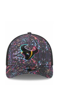 Casquette noire avec un motif de éclaboussures colorées. L'avant présente un logo brodé multicolore. Ajustement structuré avec une visière incurvée.