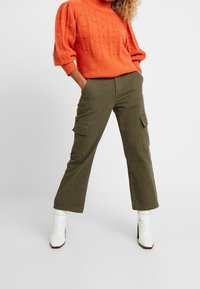 Object Petite Sweter