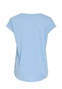 T-shirt azzurro chiaro a maniche corte, scollatura rotonda, tessuto morbido, orlo leggermente curvo sul retro, design minimalista.