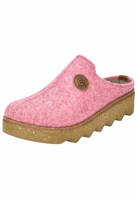 Rosa filt toffel med rundad tå, korkklack och en cirkulär logotypapplikation. Texturerad yta och sydda detaljer längs kanterna.