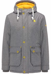 Giacca grigia con cappuccio e fodera gialla, bottoni a pressione gialli, stringhe con perline blu e bianche, e due grandi tasche frontali.