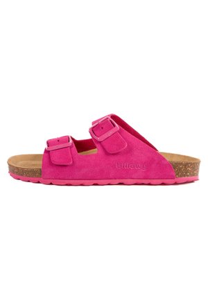 Sandale en daim rose avec deux sangles réglables. Semelle en liège et semelle en caoutchouc rose. Design simple adapté pour un usage décontracté.