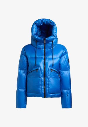 Blauwe donsjas met een hoge kraag en een ritssluiting aan de voorkant. Het heeft twee borstzakken met rits en is gemaakt van glanzende, gewatteerde stof.