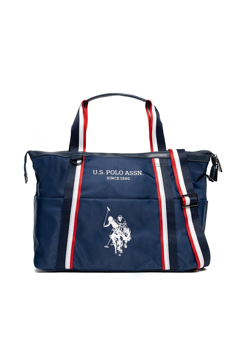 Borsa a mano in nylon blu navy con dettagli a righe rosse e bianche, grande logo U.S. Polo Assn., doppie maniglie e tracolla removibile.