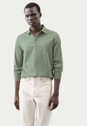 Polo - smokey green