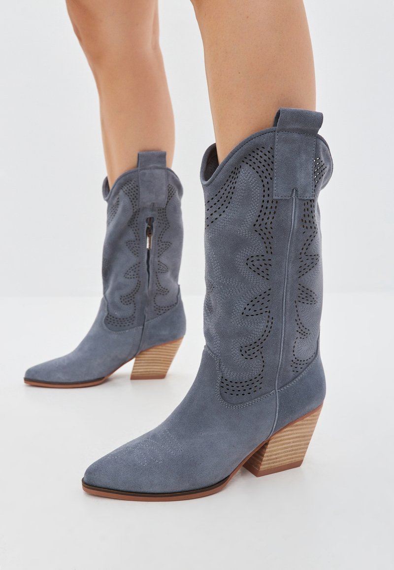 Bottes western d'occasion - Accessoires & Bagagerie