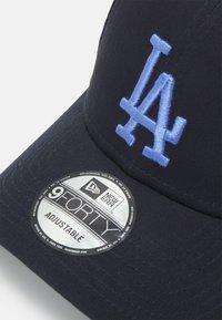 New Era LEAGUE ESSENTIAL 9FORTY® UNISEX - Gorra - navy