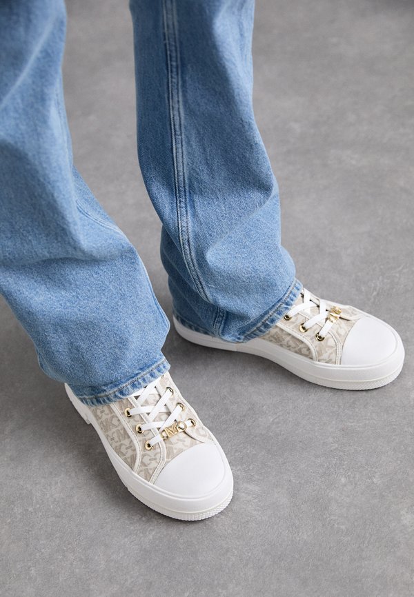 EVY - High-top trainers