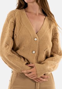 Molly Bracken Cardigan - beige