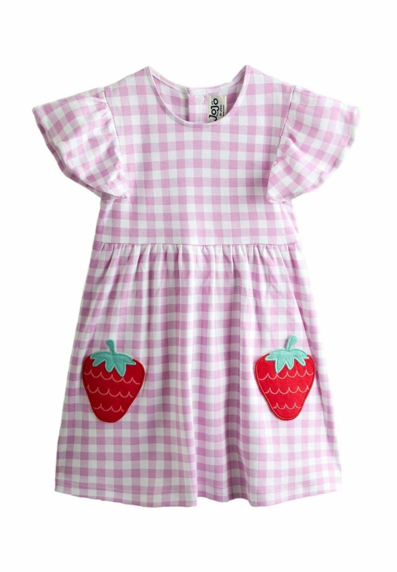 Vestido de vichy rosa con mangas cortas y vuelo, con dos aplicaciones de fresas rojas en los bolsillos delanteros y tejido texturizado.