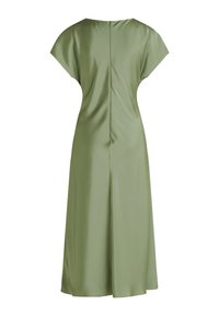 Robe en satin vert avec des manches courtes, une texture lisse, un col rond et une fermeture éclair centrale dans le dos, tombant jusqu'aux genoux.