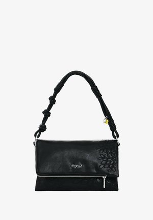 Mustast nahast käekott sõlmitud rihmaga, hõbedase tõmblukuga, reljeefse lillemustriga ja väikese metallist logoga esiklapil.