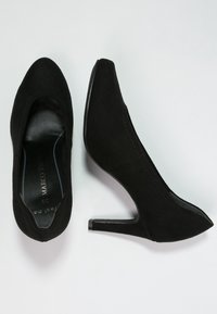 Marco Tozzi Klasické lodičky - black