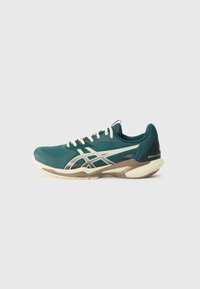 Unselected, saxon green/birch