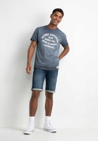 Petrol Industries SUMMER DENIM - Džínové kraťasy - dark blue