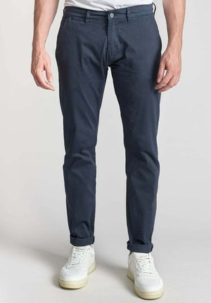 CESAR - Chino - bleu