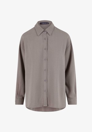 Světlé šedé tričko s dlouhými rukávy, zapínání na knoflíky, klasický límec, měkká látka s jemnou texturou, zakřivený lem a manžety na knoflíky.