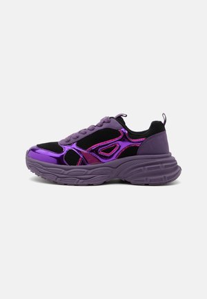 Even&Odd Wide Fit, Zapatillas - black/purple
