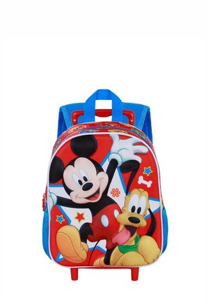 Mochila roja y azul con Mickey Mouse y Plutón. Hecha de un tejido duradero, con correas acolchadas, acentuaciones gráficas y un bolsillo frontal.