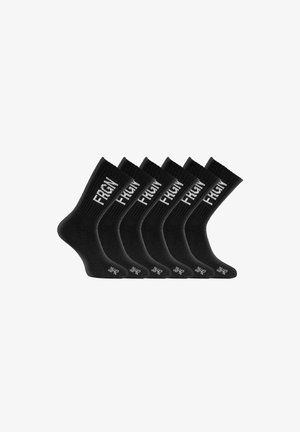 Six paires de chaussettes noires montantes avec le texte blanc "FRGM" sur le revers et la taille "39-42" indiquée près des orteils.