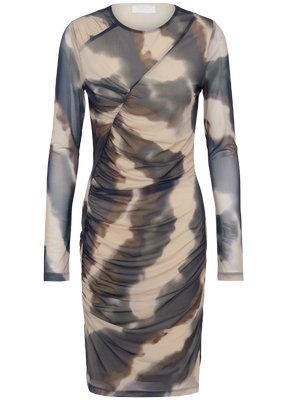 Langärmeliges gerafftes Kleid mit abstraktem grauem, beigem und schwarzem Batikmuster und rundem Ausschnitt.