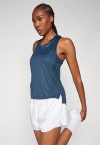Nike Performance FAST TANK - Viršus - armory navy/reflective silver