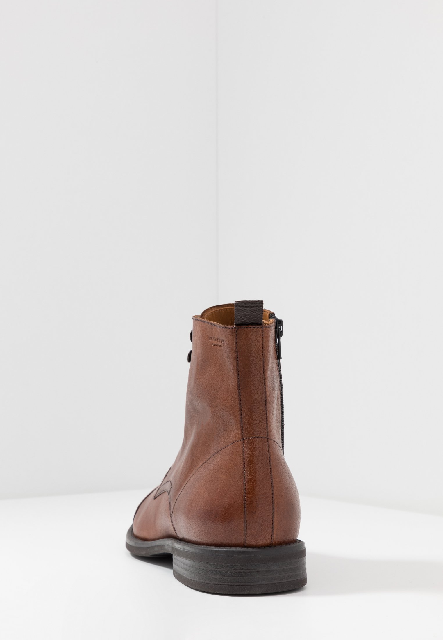 vagabond salvatore chelsea boots