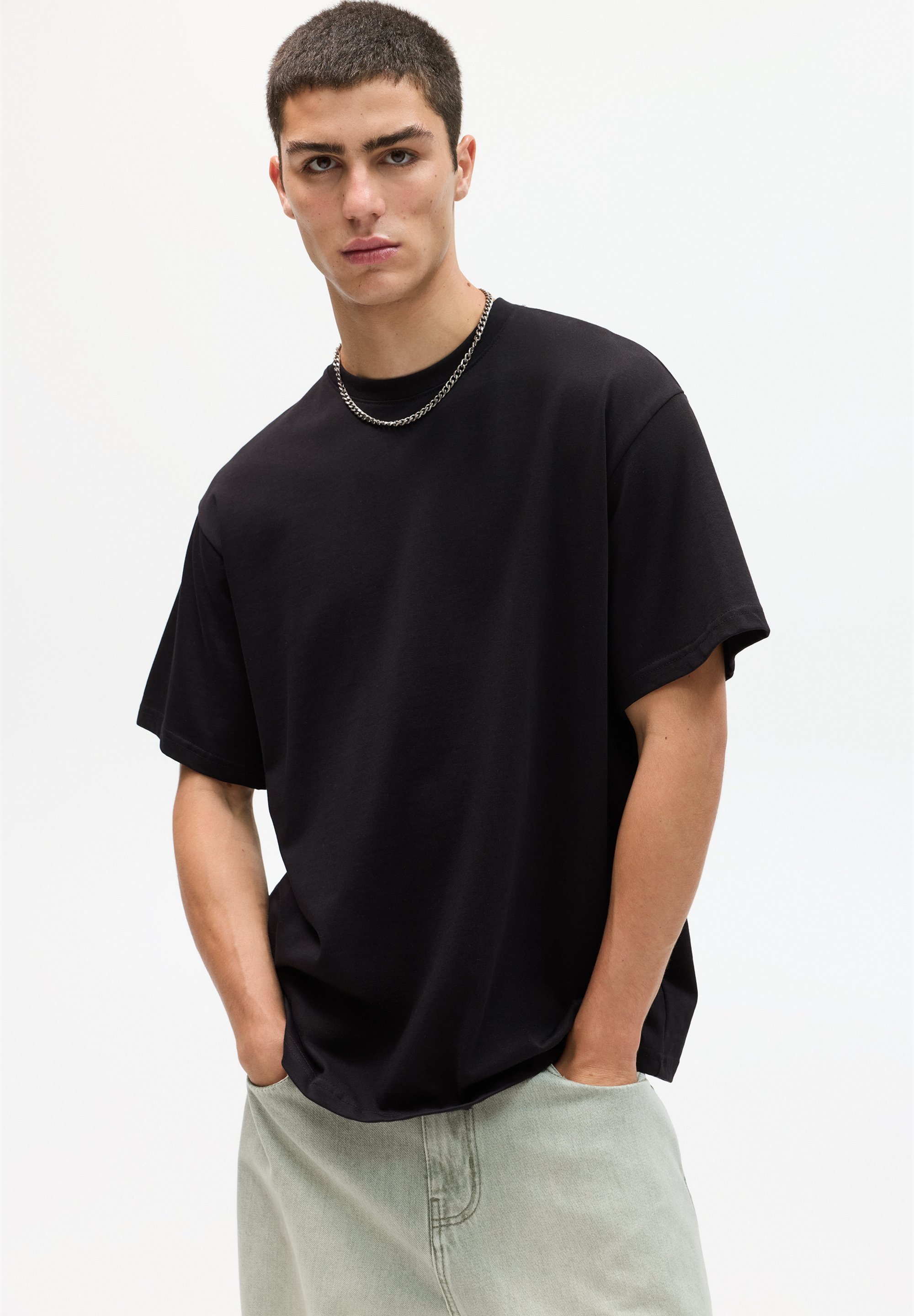 T-shirt Homme Pull&Bear Noir – Motif Graphique Musique – Taille L – Très Bon état