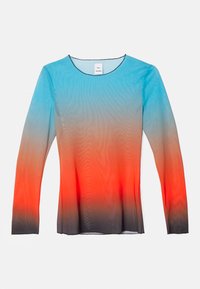 Maglietta a maniche lunghe con una sfumatura da azzurro chiaro a arancione scuro, realizzata in tessuto trasparente, con scollatura rotonda e vestibilità aderente.