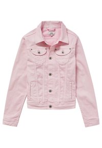 Světle růžová džínová bunda s dlouhými rukávy, kovovými knoflíky vpředu, dvěma kapsami na knoflíky na hrudi a postranními kapsami, položená naplocho na bílém pozadí.