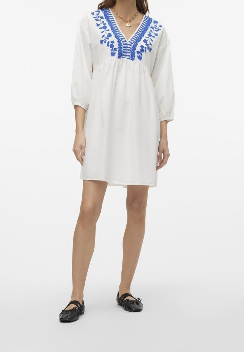 Vero Moda Vestido informal white/blanco (Segunda mano