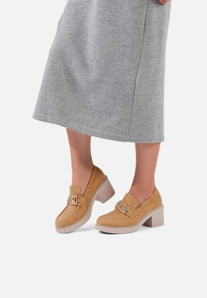 Scarpe senza lacci - cuoio