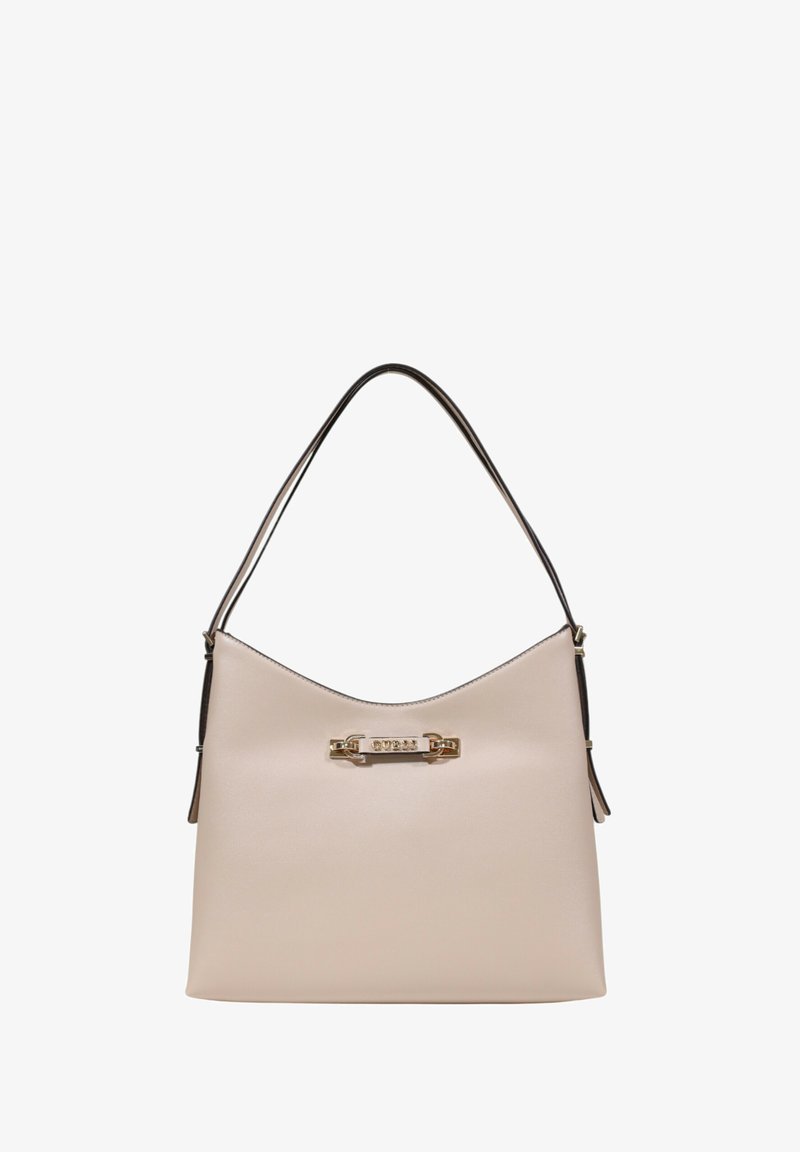 Sac à main beige clair en cuir lisse avec une forme courbée, doté d'un accent en métal doré et d'une seule bandoulière.