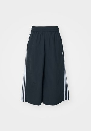 adidas Originals CAPRI - Shorts - black
