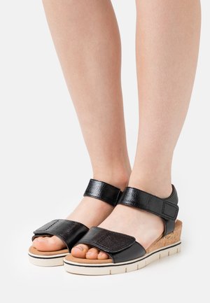 Caprice Wedge sandals - black