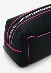 Black synthetic leather pouch with pink piping and zipper details. Features a textured surface and a rectangular shape.