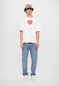 Fiorucci LOLLIPOP HEART BOXY FIT UNISEX - T-shirts med print - white