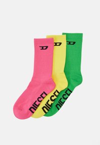 Calze Diesel Uomo SKM-RAY-THREEPACK - Pacco Da 3 Pezzi | Stile Streetwear Moderno