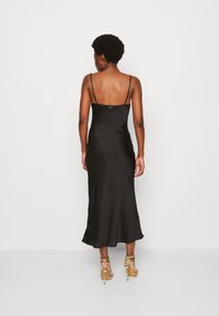 Guess AKILINA - Nappali ruha - jet black