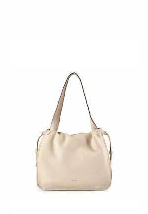 Borsa a spalla in pelle beige dalla struttura morbida, con manico superiore, dettagli laterali con coulisse e logo del marchio discreto al centro in basso.