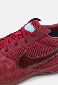 Nike Performance STREETGATO - Treniņkurpes - team red