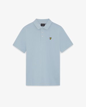 Ανοιχτό μπλε κοντομάνικο πόλο με τρία κουμπιά και μικρό κίτρινο και μαύρο κεντητό λογότυπο πουλιού στο αριστερό στήθος.