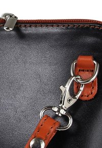 DrachenLeder TOSCANTO - Schoudertas - schwarz braun