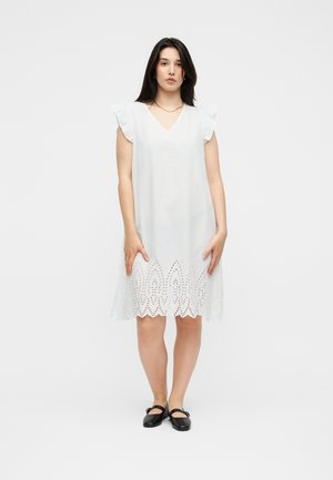 ONLY Carmakoma CARTULUM DRESS - Freizeitkleid - bright white