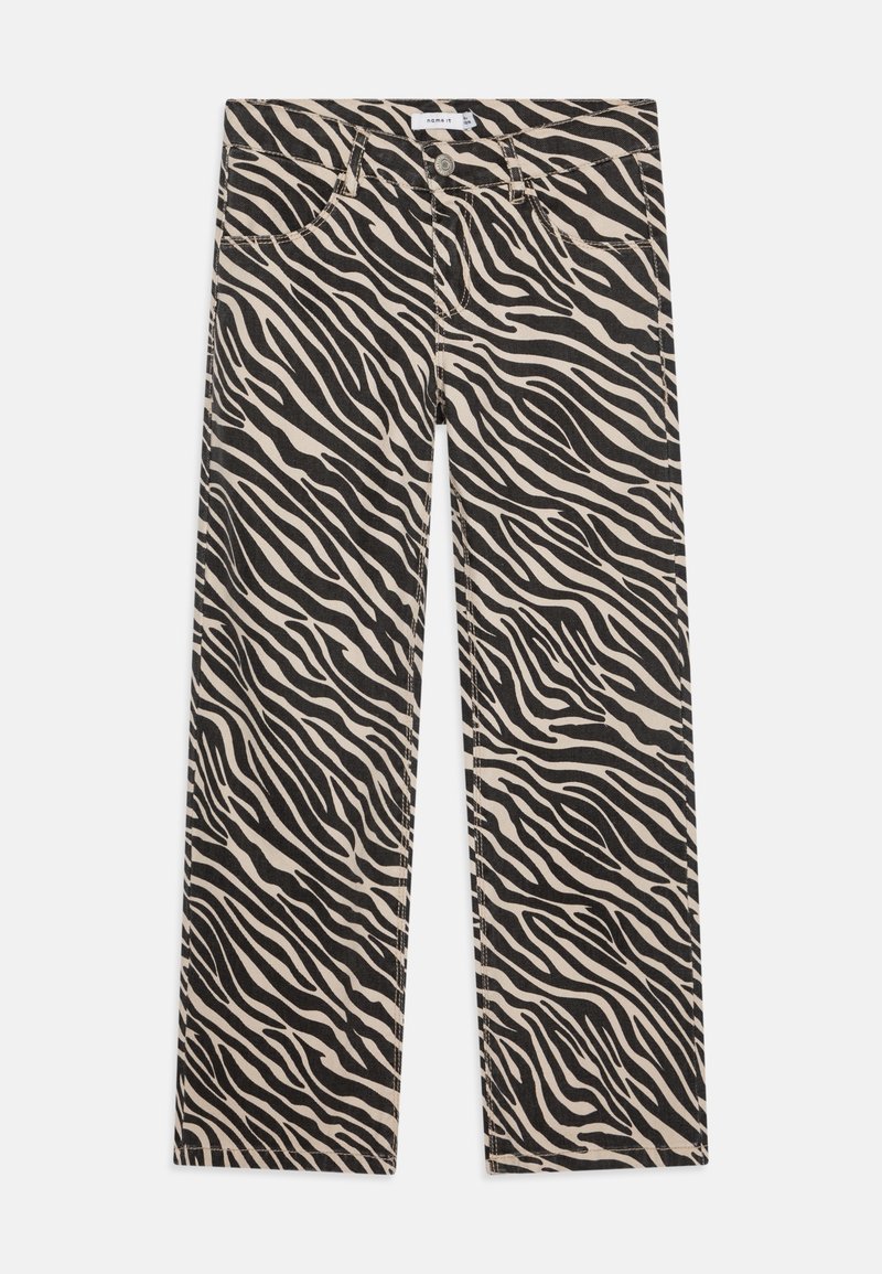 Pantalon droit avec imprimé zèbre noir et beige, poches avant, passants de ceinture et fermeture par bouton.