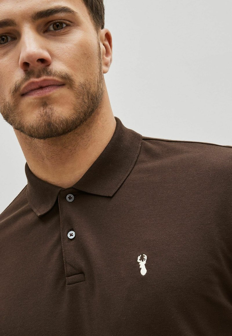 choco brown polo