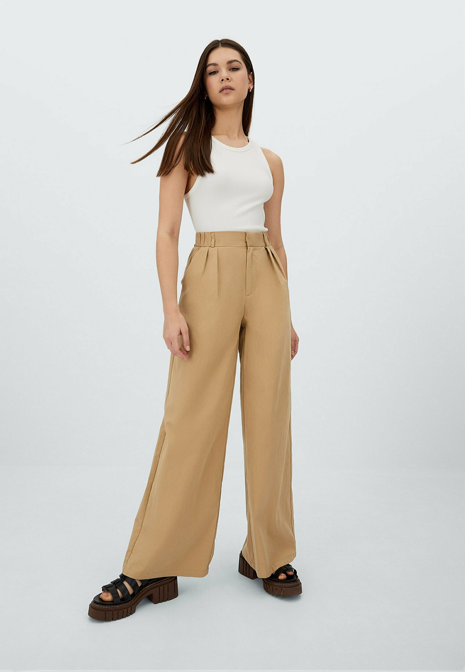 Stradivarius WIDE LEG BUNDFALTEN - Pantaloni - beige - Zalando.it