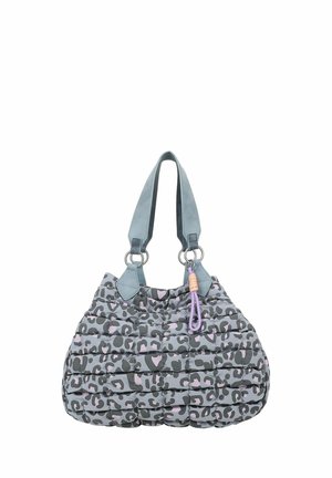 Borsa a tracolla trapuntata grigia con stampa leopardata rosa. Presenta manici in pelle blu e accessori in argento, con un moschettone decorativo viola.