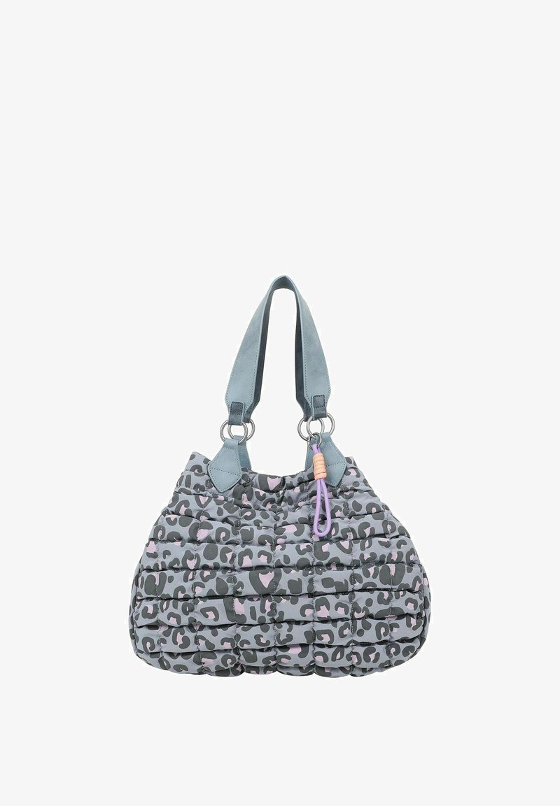 Sac à main matelassé en gris avec un imprimé léopard rose. Dispose de anses en cuir bleu et de matériel en métal argenté, avec un mousqueton décoratif violet.